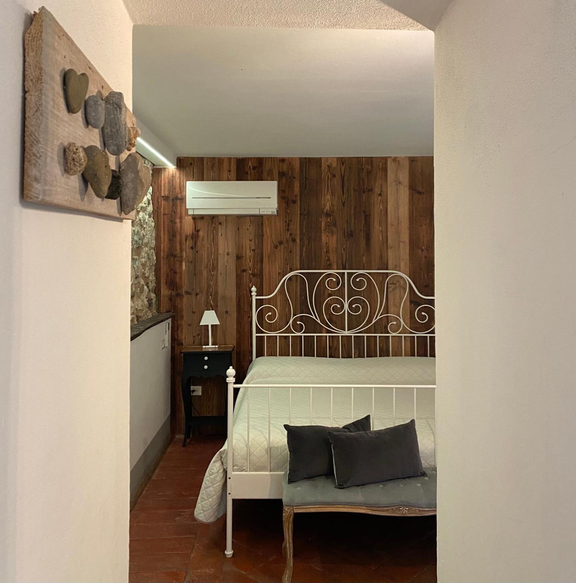 B&B Casa del Nonno Adrara San Rocco Eksteriør billede